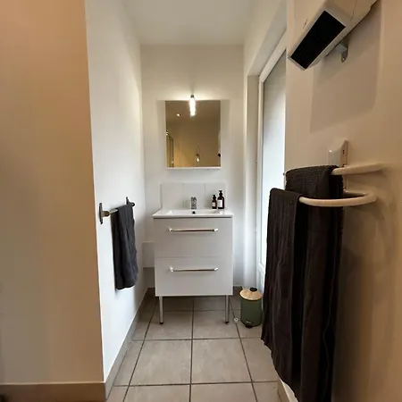 De La Vergne Tatil Evi *